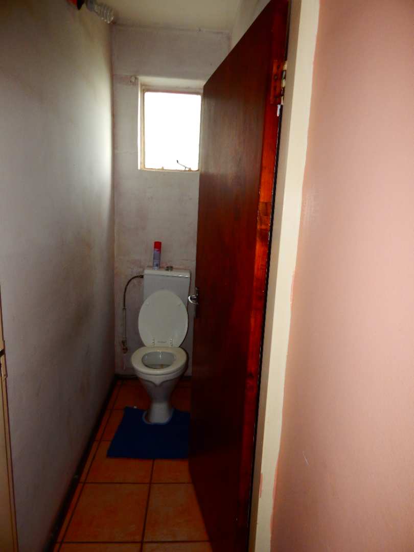 2 Bedroom Property for Sale in Rustenburg North West